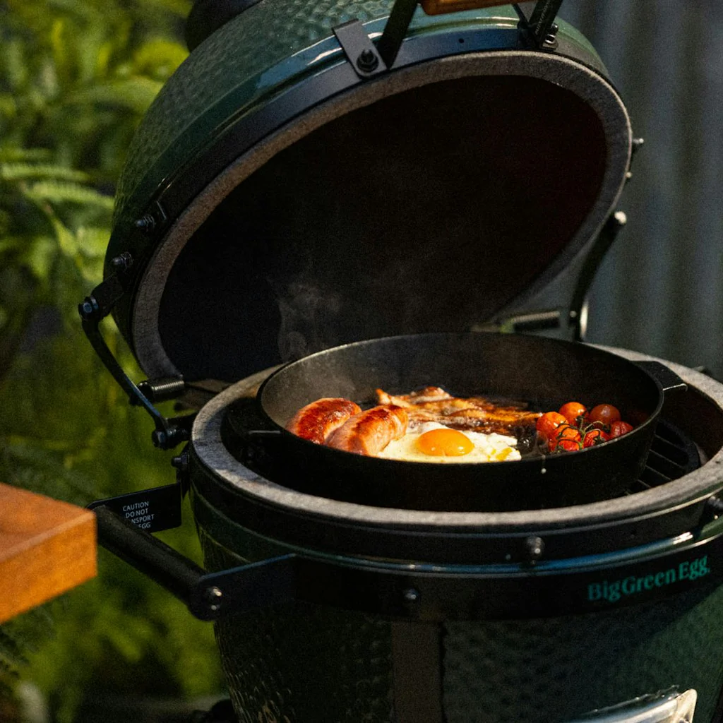 Big Green Egg Cast Iron Skillet Small