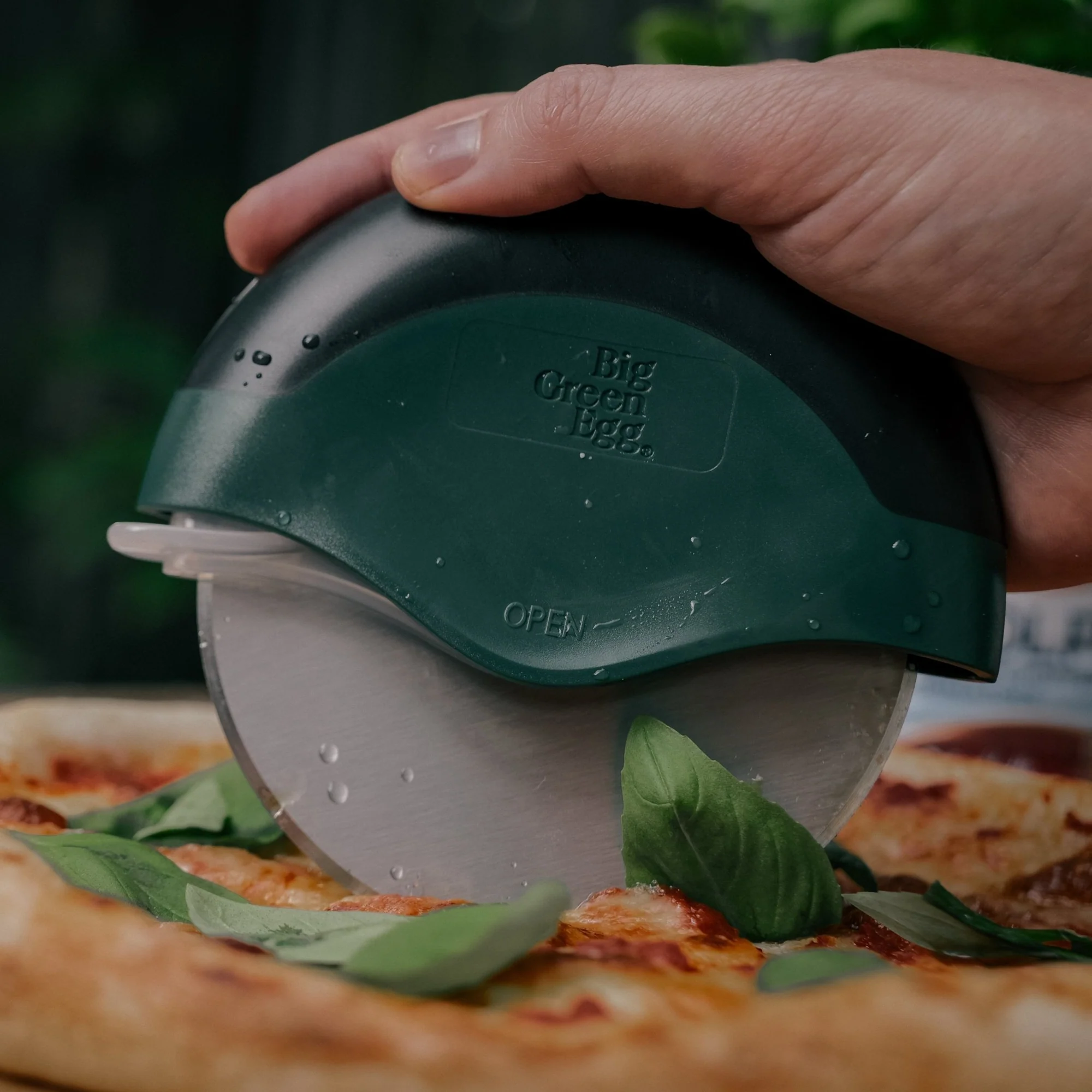 Big Green Egg Compacte Pizzasnijder