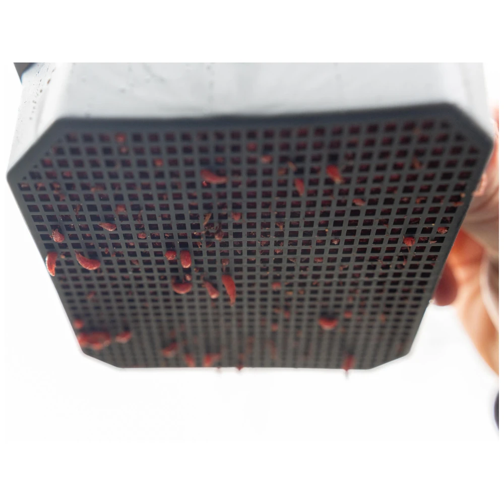 Preston Maggot Riddle 2Pint