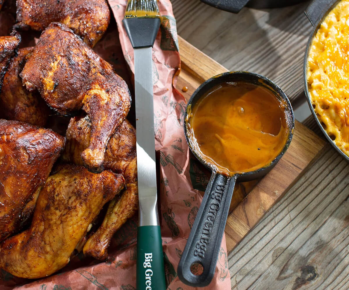 Big Green Egg Gietijzeren Sauspan Met Kwast