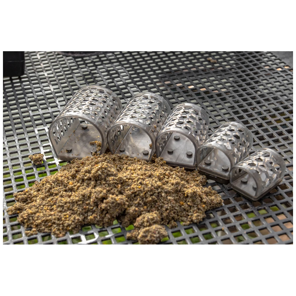 Preston Carp Maggot Feeder S-20G