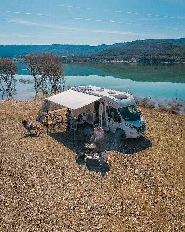 Fiamma F45S Titanium