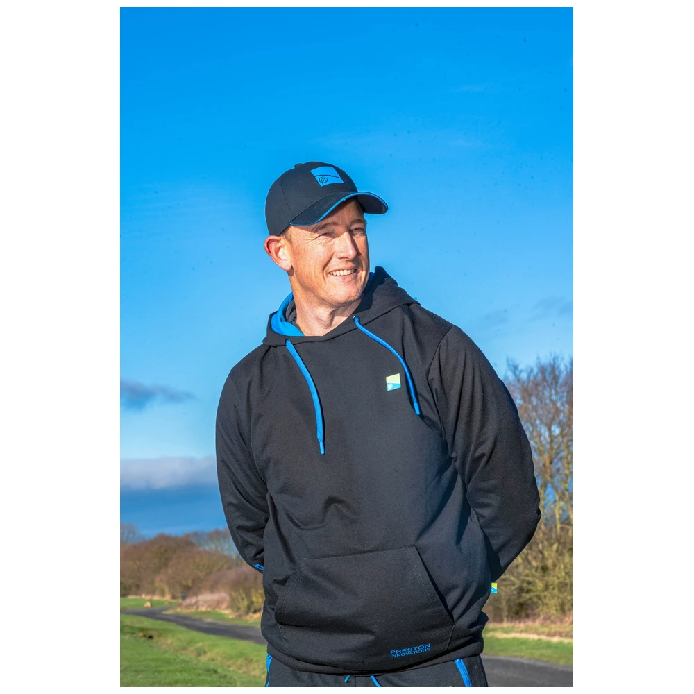 Preston Black/Blue HD Cap