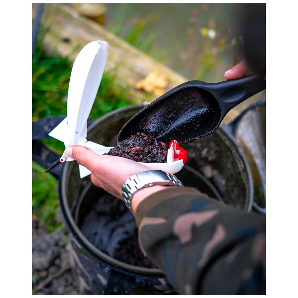 Spomb Bait Scoop White