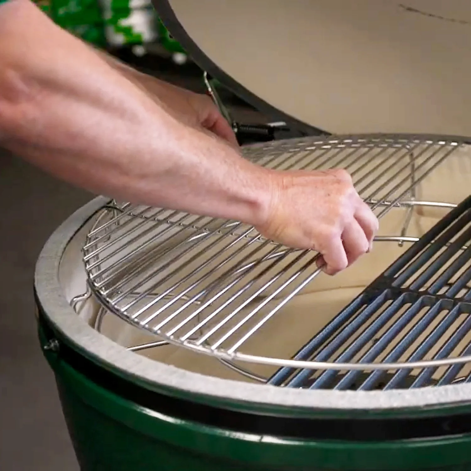 Big Green Egg Stainless Steel Half Grid Medium