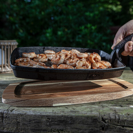 The Bastard Cast Iron Sizzling Plate & Holder 24X32