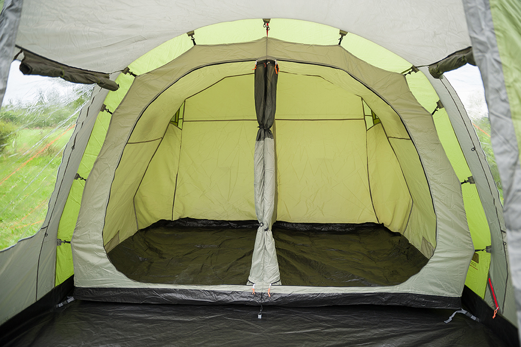 Coleman Tunneltent Cook 4