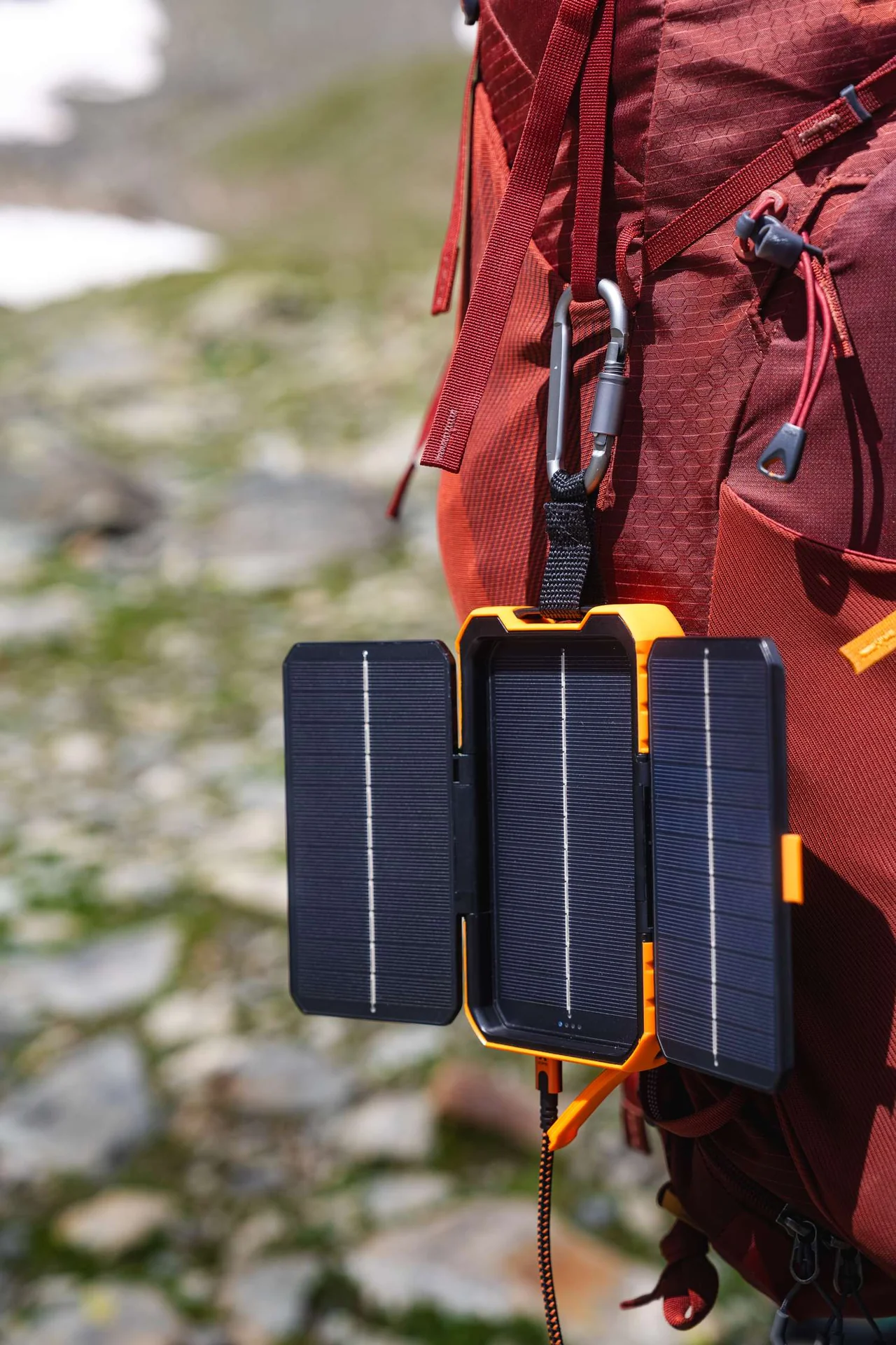 Xtorm Rugged Solar Powerbank - 10.000mAh -20W