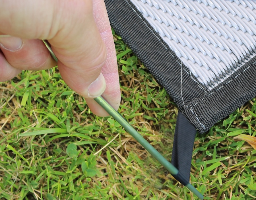 Eurotrail Relax Mat Zwart/Wit 200 x 270 cm