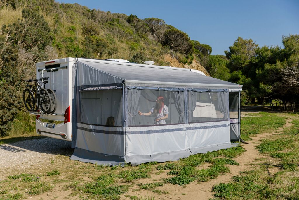 Fiamma Privacy Room Light Van 260 F45S