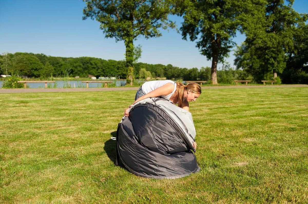 Coleman Pop-Up tent Galiano 2
