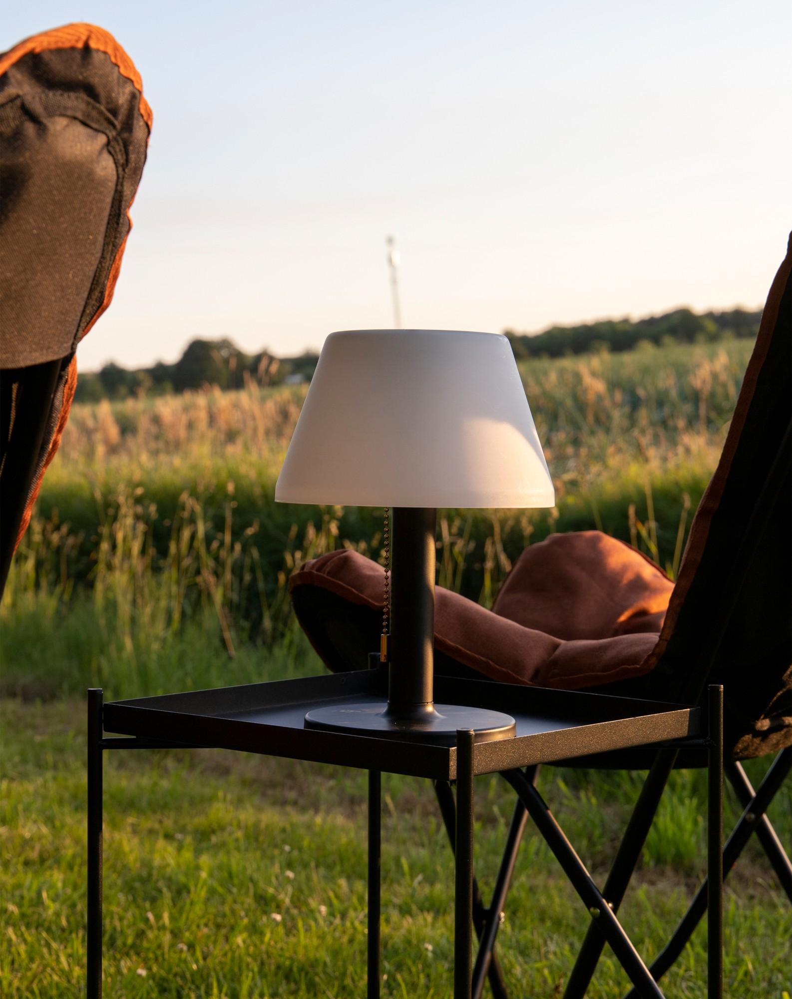Bo-Camp Industrial Solar Tafellamp Ranger
