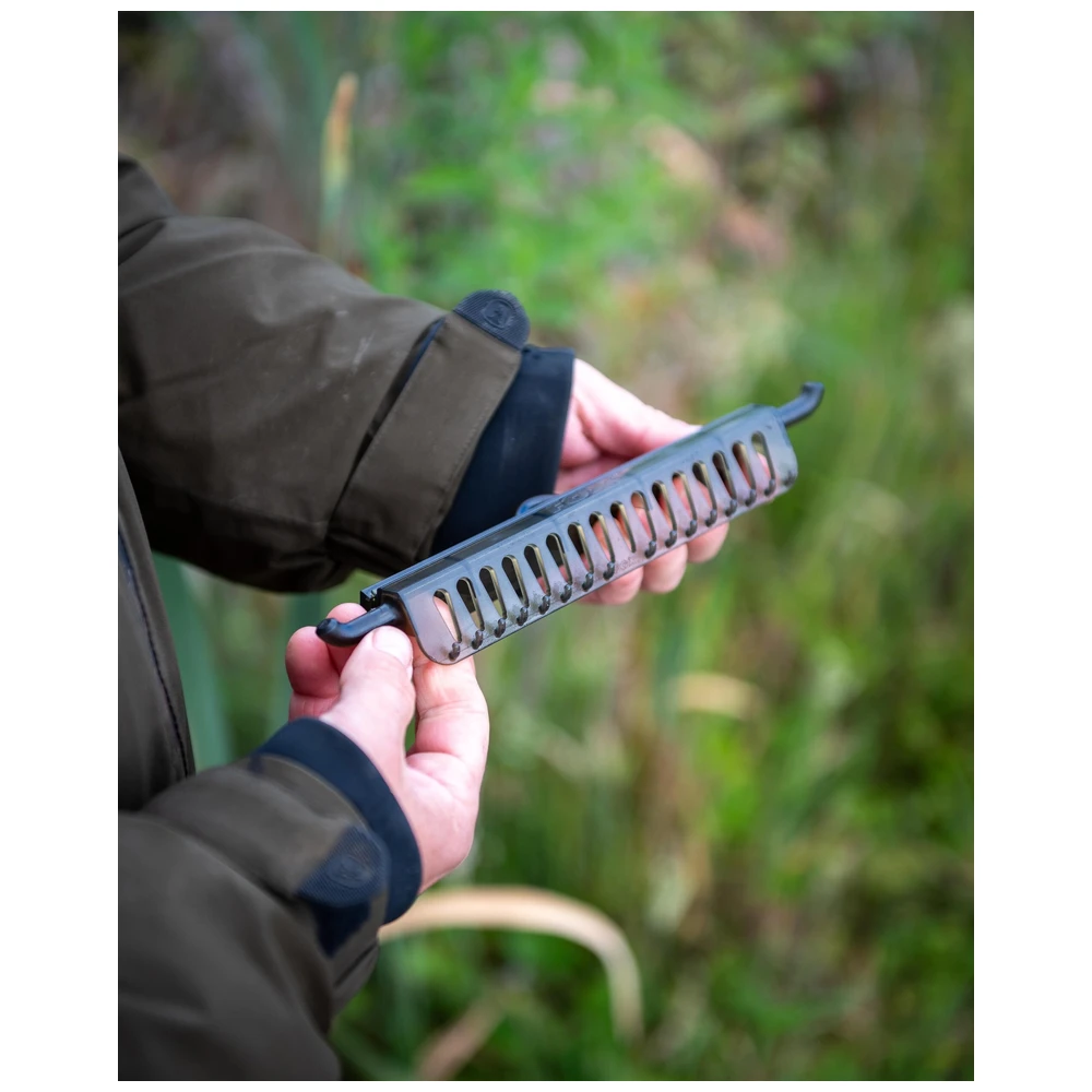 Fox Edges Rig & Hanging Rack