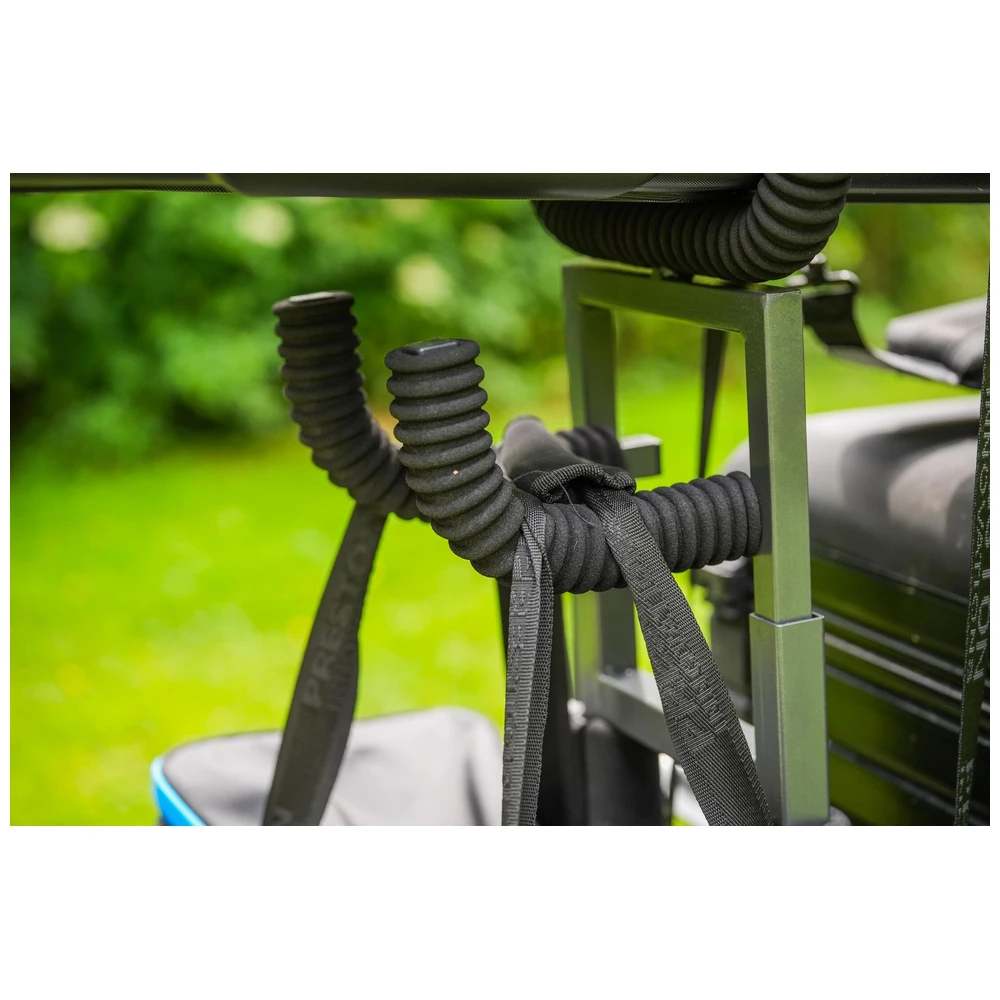 Preston 4 Wheel Barrow