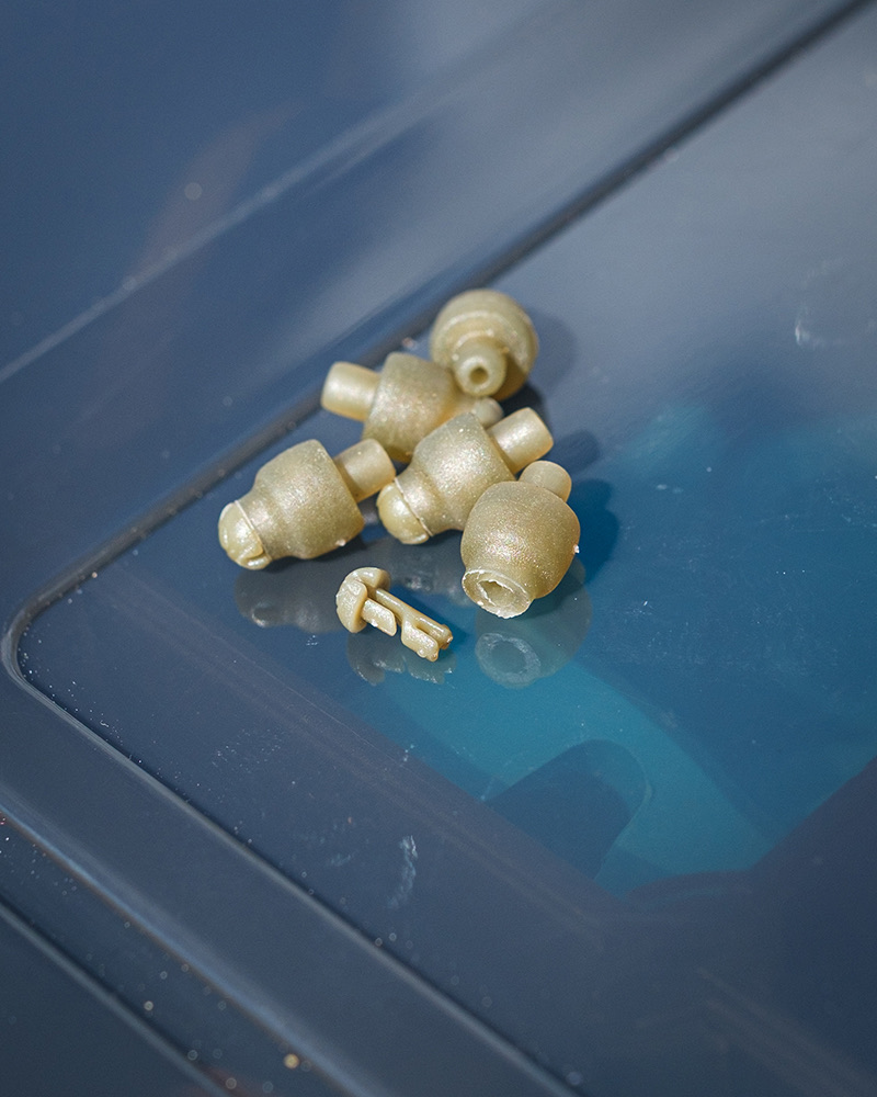 Matrix Feeder Beads