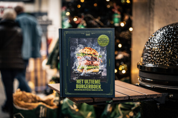 Smokin' Flavours Het Ultieme Burgerboek