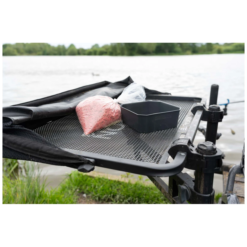 Preston Maggot Riddle 2Pint