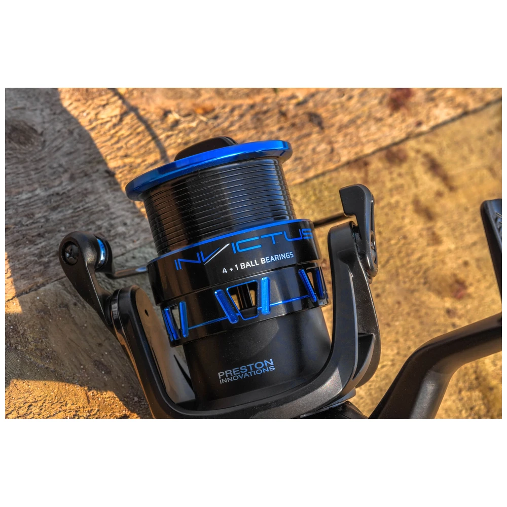 Preston Invictus 320 Reel