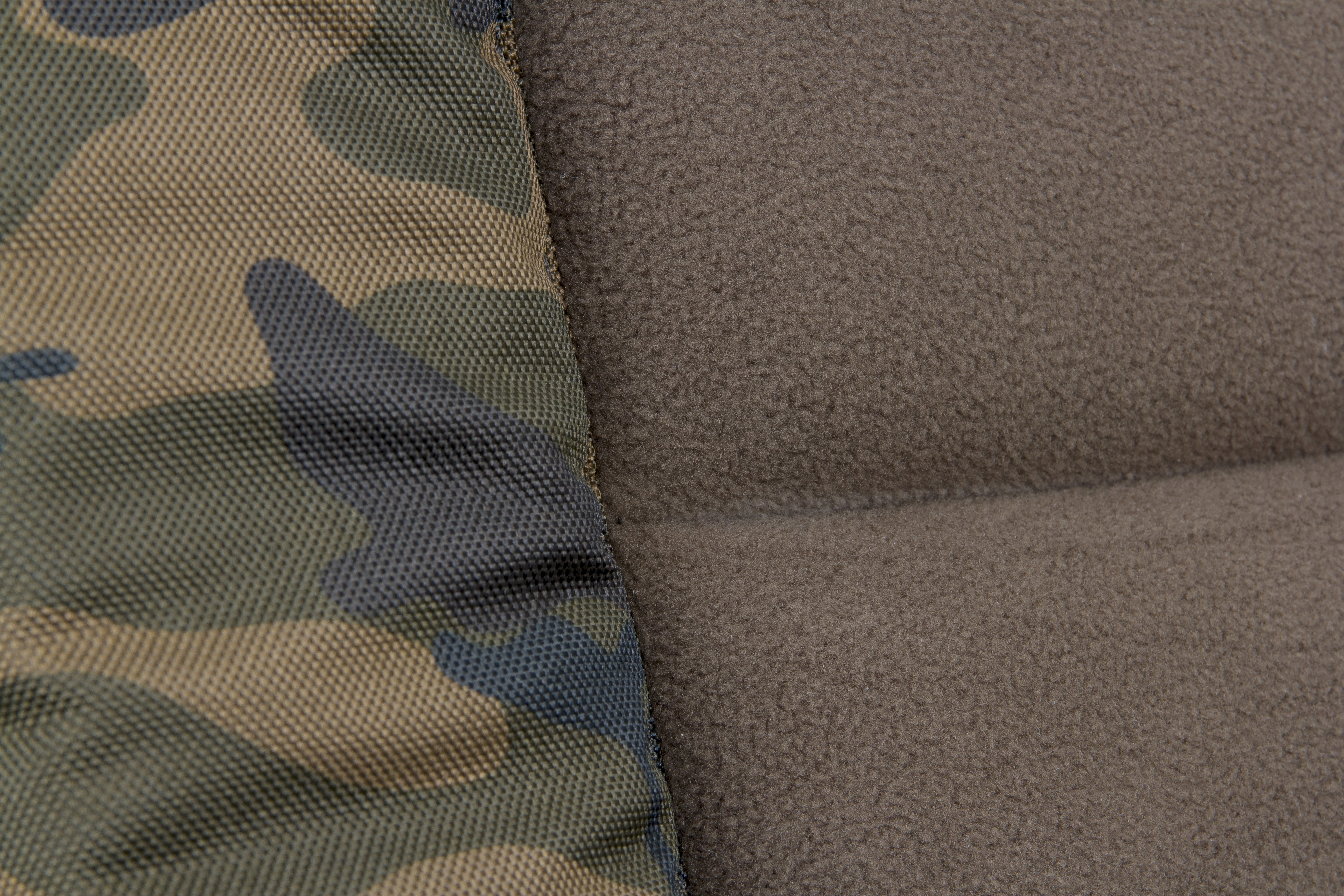 Fox R1 Series Camo Chair