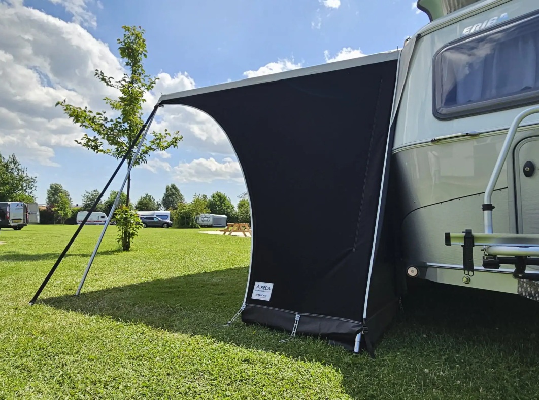 Reda Lucca Eriba Triton Caravanluifel