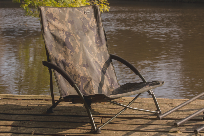 Solar Undercover Camo Foldable Easy Chair - High