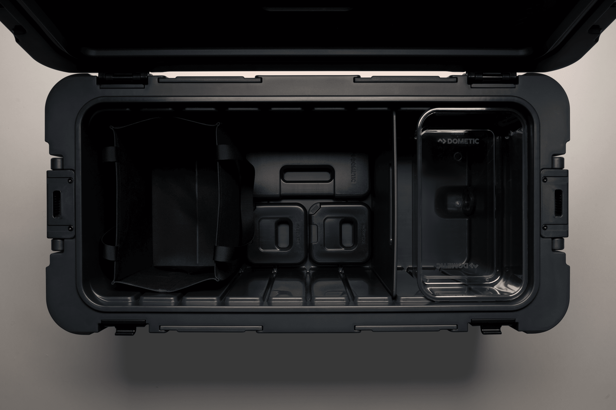 Dometic Recon Hardside Koeler Large 69 Liter - Glow