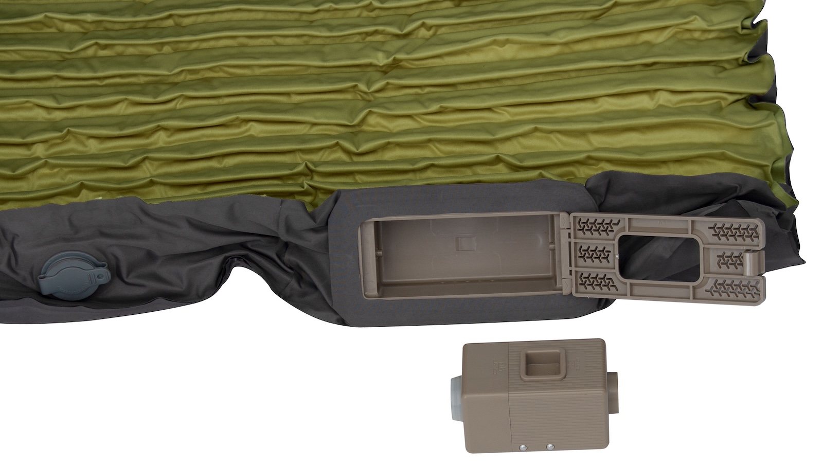 Eurotrail Opblaasbare Slaapmat Met Ingebouwde Pomp 15 Cm