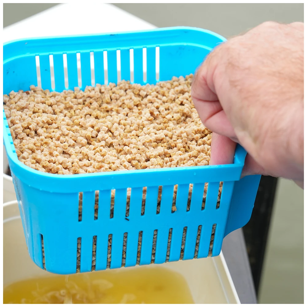 Cresta Bait Tub 1600Ml Closed Lid + Drain