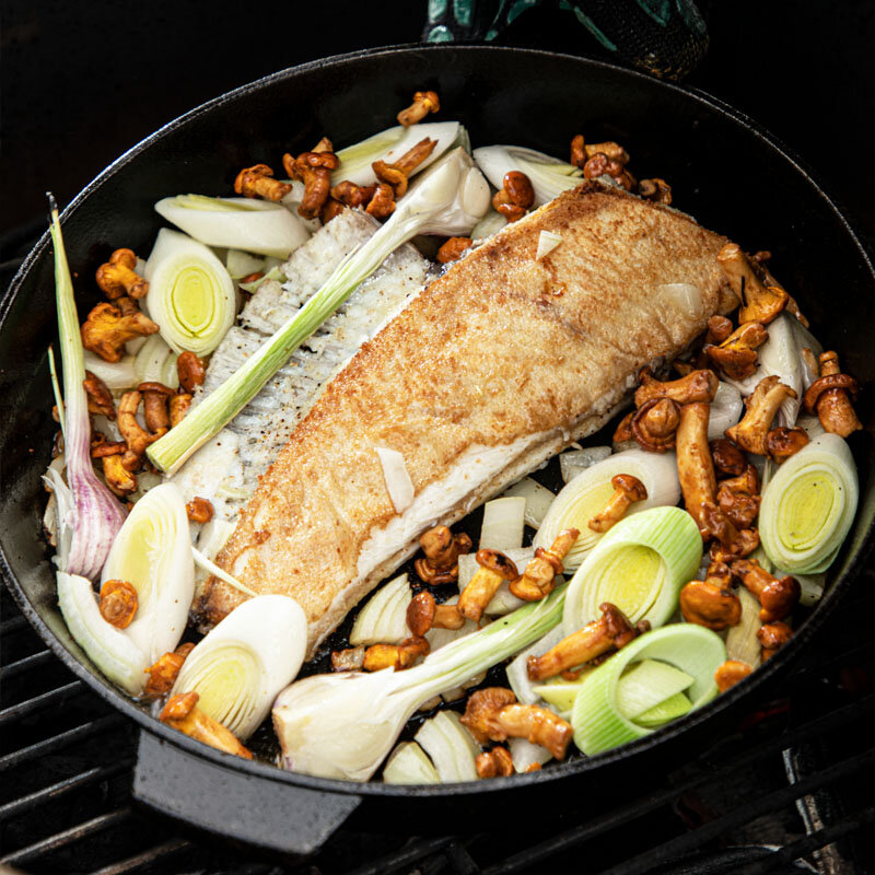 Big Green Egg Cast Iron Skillet Small