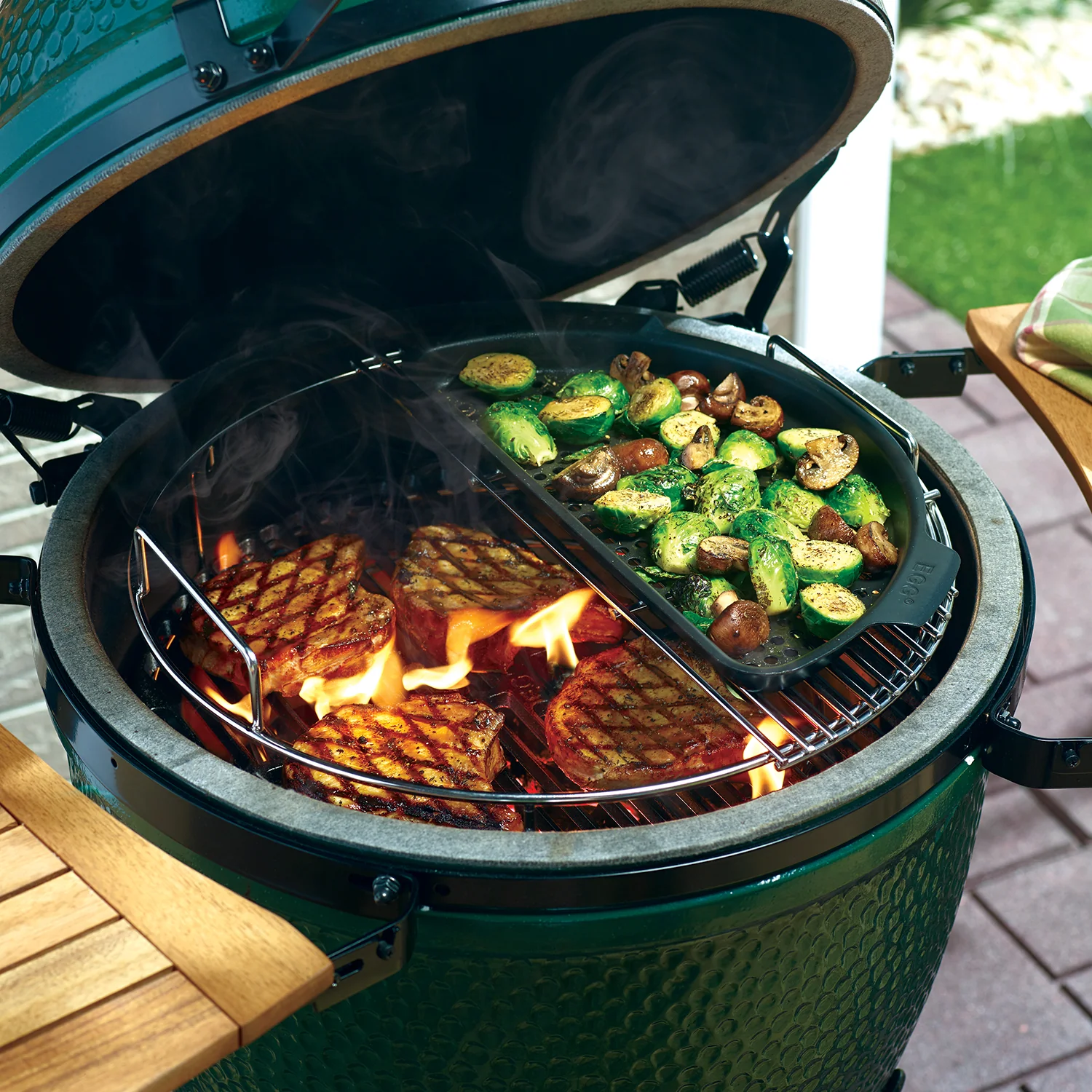 Big Green Egg Perforated Half Grid XL