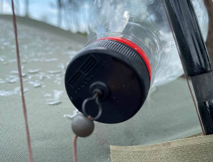PB Products Buoy Big Eye Swivel Bottle Cap 1Pcs