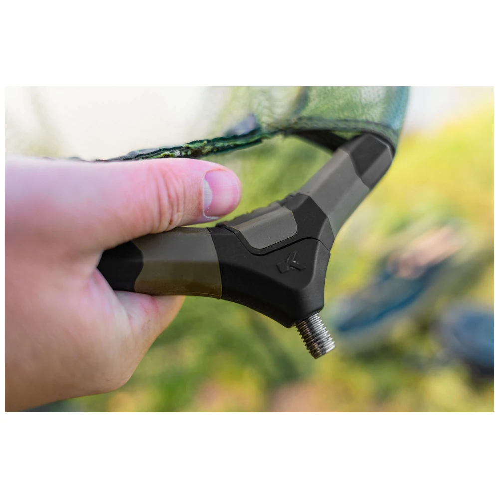 Korum Power Folding Triangle Net Latex 26"