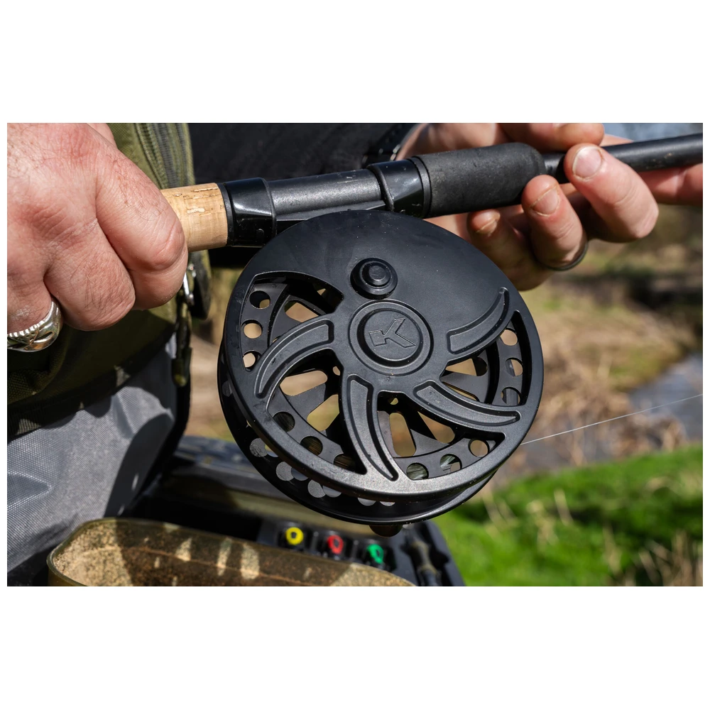 Korum Glide Stealthmode Centrepin