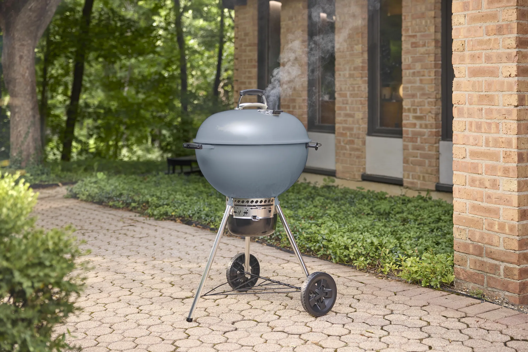 Weber Master-Touch GBS SE E-5755 Slate Blue
