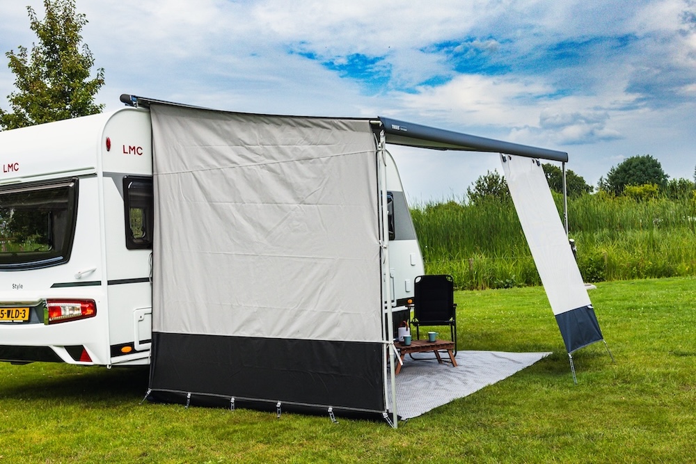 Reda Nomad Zijwand Dicht 250 225-245CM Medium