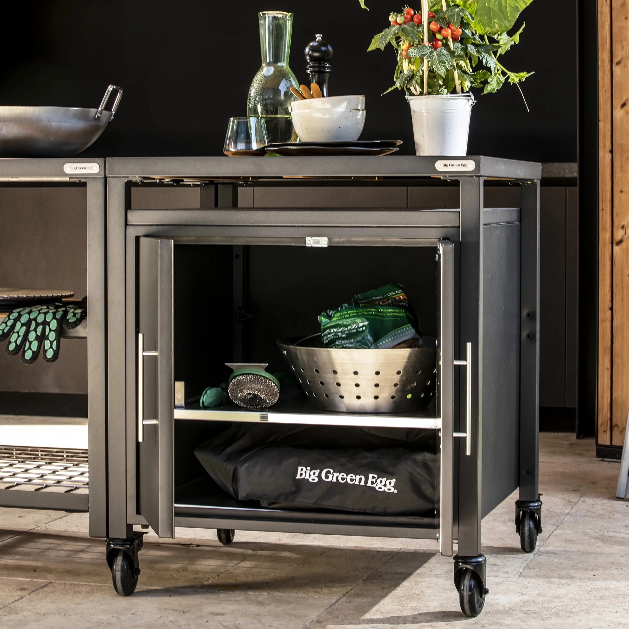 Big Green Egg Expansion Cabinet