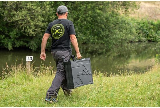 Matrix Pro Rigid Feeder Tray